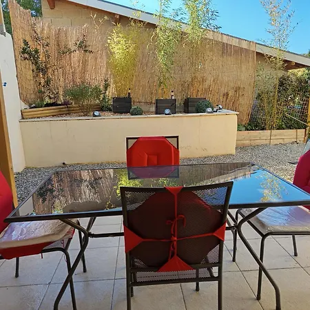 Διαμέρισμα Des 4 Saison Cransac